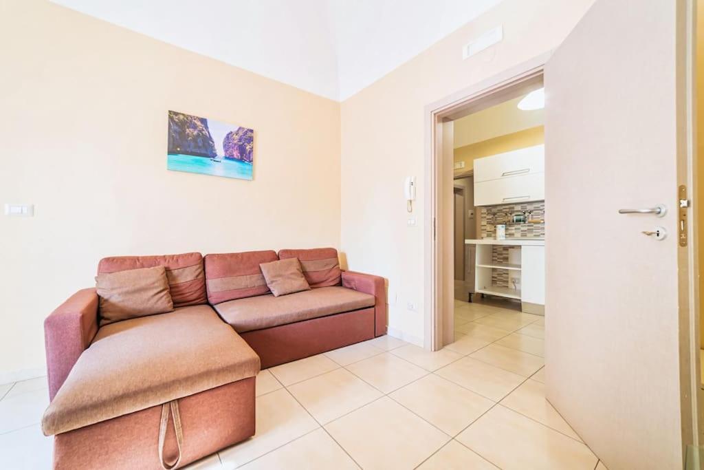 Centro- Benedettini'S Apartament 卡塔尼亚 外观 照片