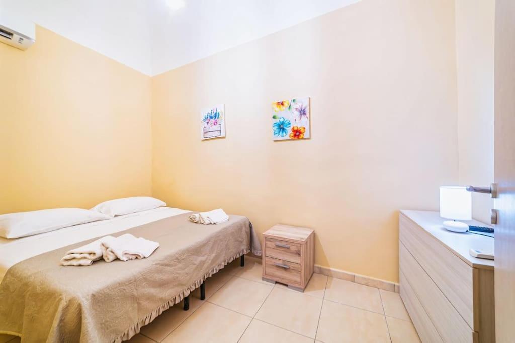 Centro- Benedettini'S Apartament 卡塔尼亚 外观 照片